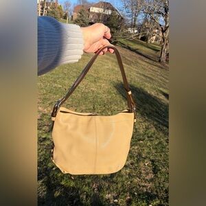 Coach shoulder/crossbody bag.